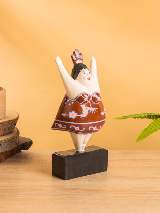 Фигурка на подставке «Балерина», 11×7×23 см, дерево, красная