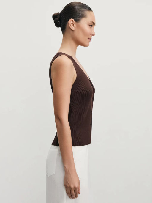 Укороченный жилет из вискозы с V-образным вырезом / Zarina фото 4