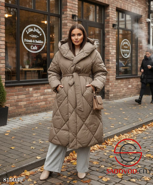 Куртка женская с капюшоном