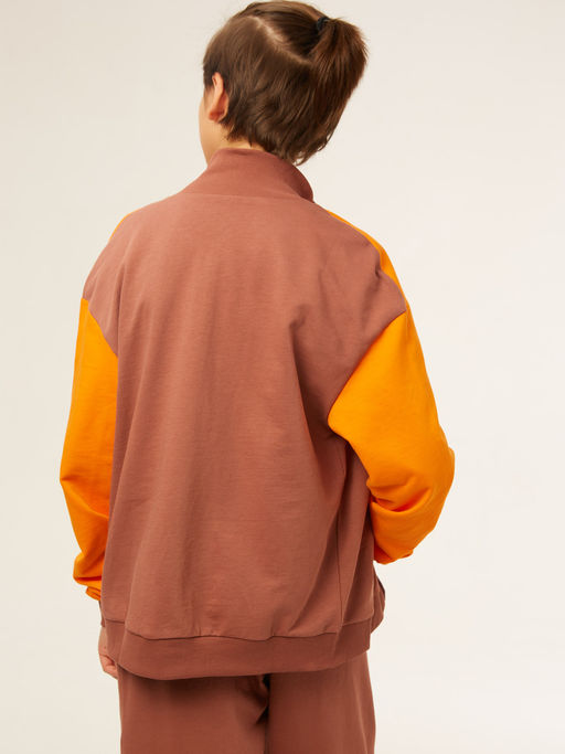 Костюм спортивный