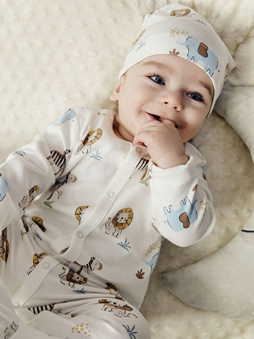 V Yaka Bask?l? Erkek Bebek Hastane ??k?? Seti