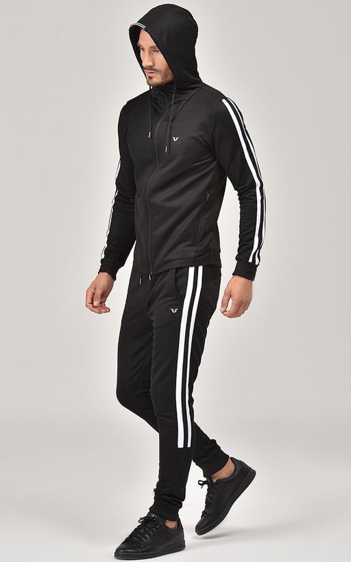 Спортивный костюм мужской