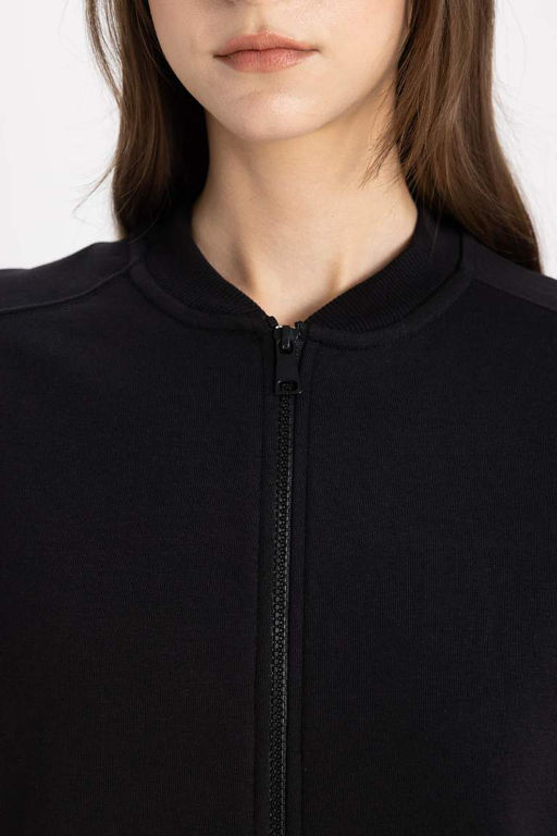 Кардиган-бомбер оверсайз с воротником-стойкой - Defacto фото 8