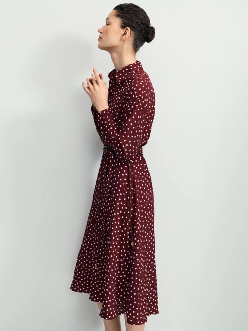 Приталенное платье с принтом в горошек / Zarina