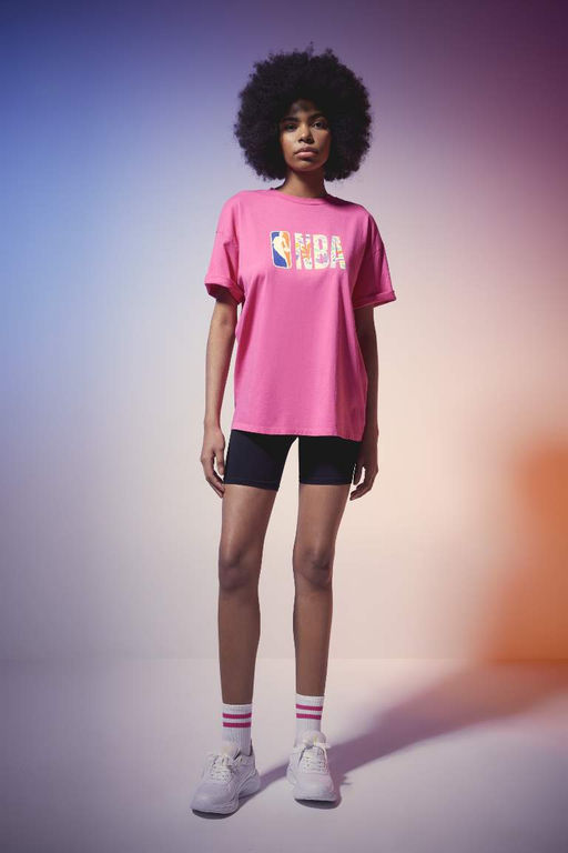 DeFactoFit Футболка Oversize с круглым вырезом и короткими рукавами NBA Wordmark  фото 2