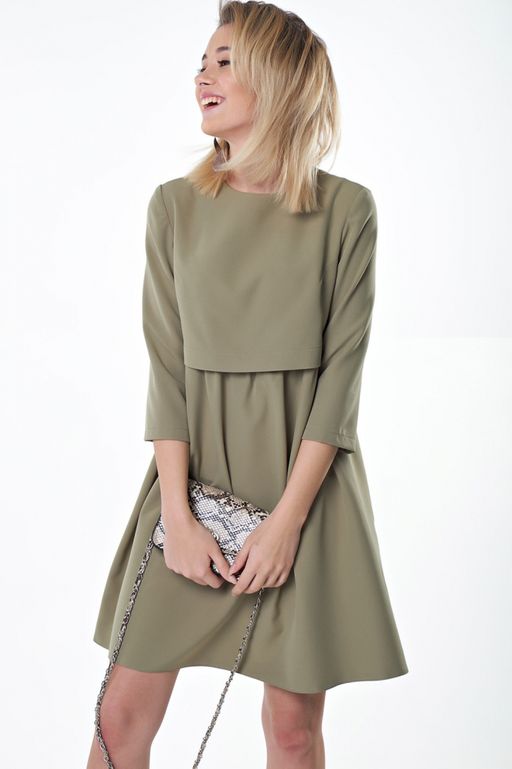 Платье повседневное свободное со сборкой на талии оливковое