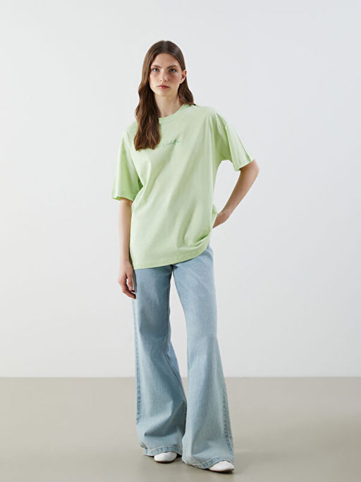 Bisiklet Yaka Bask?l? Oversize Kad?n Ti??rt