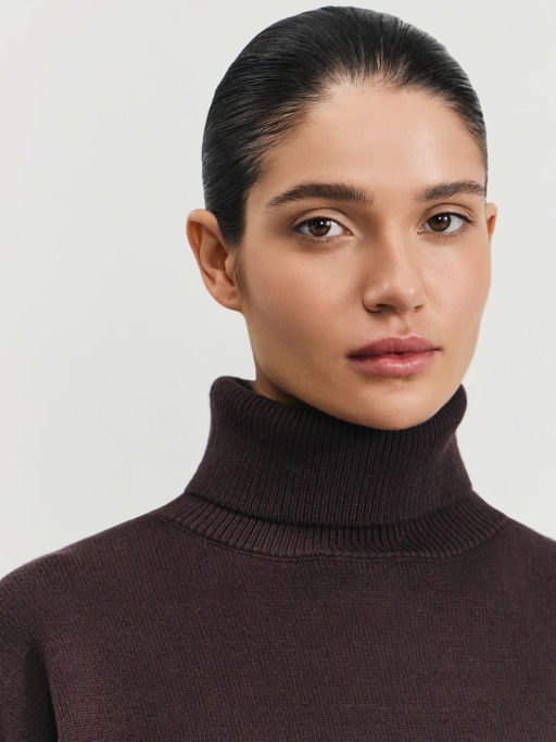 Джемпер из вискозы с воротником-стойкой  Zarina