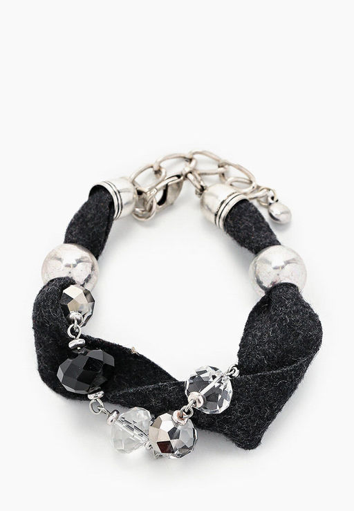 Браслет из серого шерстяного сукна - Модные истории фото 5