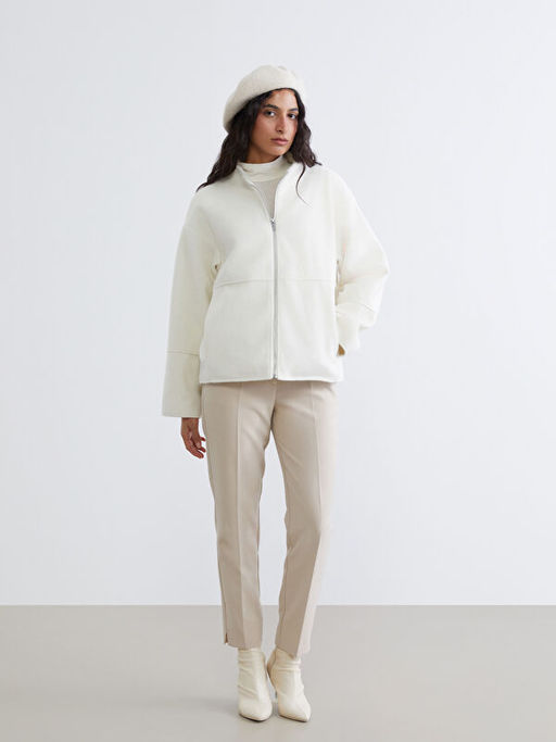 Dik Yaka Kad?n Ka?e Mont