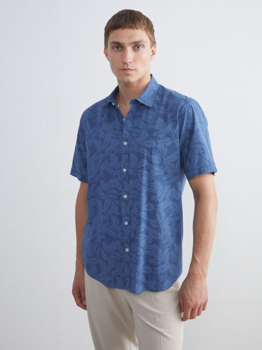 Slim Fit K?sa Kollu Desenli Poplin Erkek G?mlek