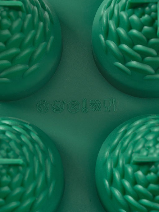 Форма для выпечки новогодняя Доляна «Шишки», 8 ячеек (4×5.5×6.7 см), 29.8×17.3×7.5 см, силикон, зелёная