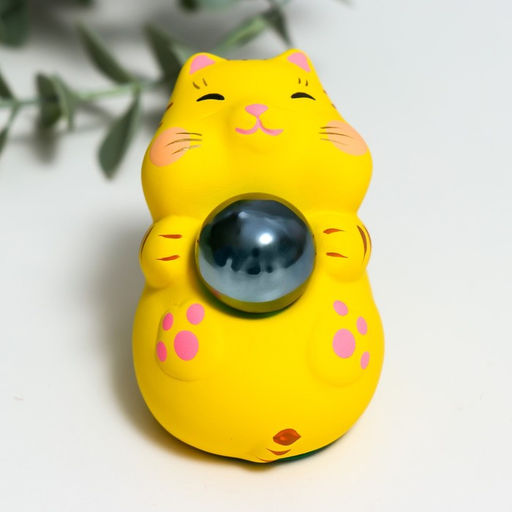 Сувенир керамика Манэки-нэко со стеклянным шаром микс 7,5х5х7,6 см - Simaland фото 3