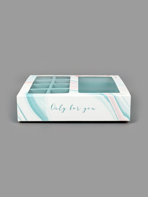 Цена за 5 шт. Коробка под 8 конфет и шоколад с ячейками, кондитерская упаковка, «Флюид» 18×18×4 см