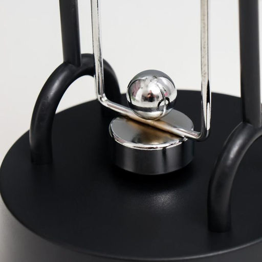 Маятник настольный антистресс «Вечный двигатель», 20×16×11 см, МИКС