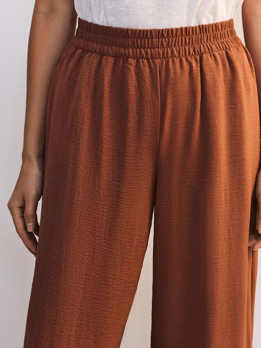 Широкие брюки с эластичным поясом / Zarina