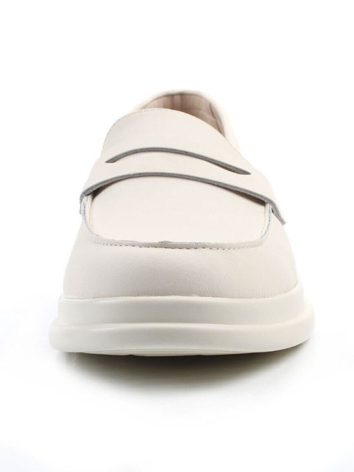 03-M37-11 MILK Лоферы женские (натуральная кожа)