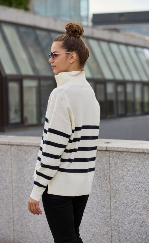 Джемпер F322-15115 white-black - Fine joyce фото 6