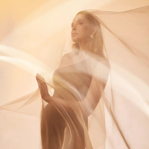 Духи Far Away Beyond для нее, 30 мл