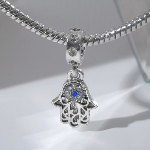 Цена за 5 шт. Подвеска «Рука Хамса», цвет бело-синий в серебре