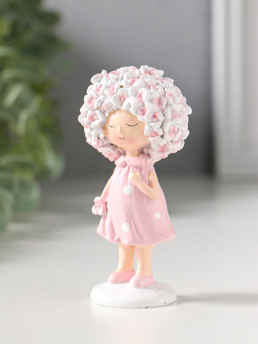 Фигурка полистоун «Малышка с цветочной шевелюрой в розовом платье», 4.5×4×9 см