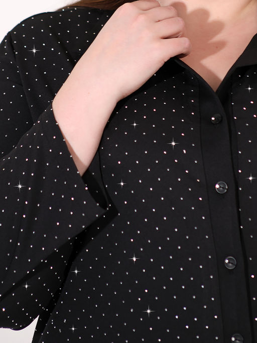Черная рубашка со стразами больших размеров - Almond фото 2