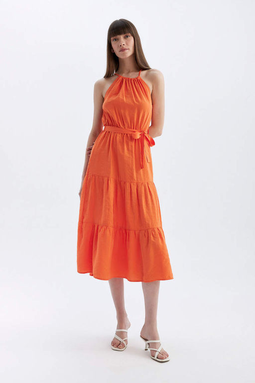 Платье миди без рукавов с воротником-халтер и поясом - Defacto фото 3