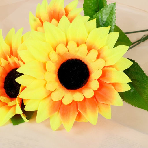 Цена за 10 шт. Цветы искусственные «Подсолнухи крупные», три бутона, 13×57 см, жёлтые