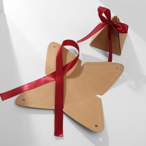 Цена за 12 шт. Коробочка подарочная Пирамида 7x7x8, бордово-крафтовый - Simaland фото 2