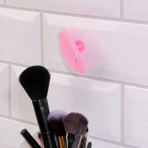 Цена за 5 шт. Щётка для умывания «Овал» на присоске, 6.3×5 см, МИКС