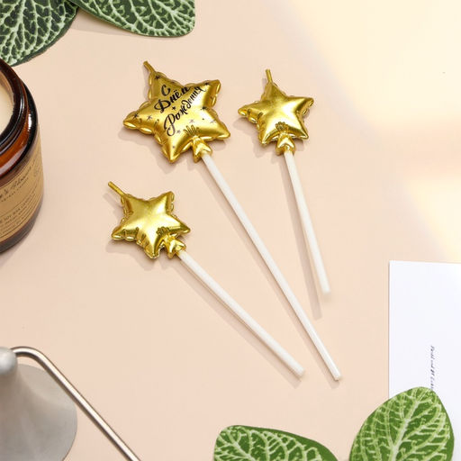 Цена за 2 шт. Набор свечей для торта, 3 шт. «Воздушный шарик. Звезда», золотые