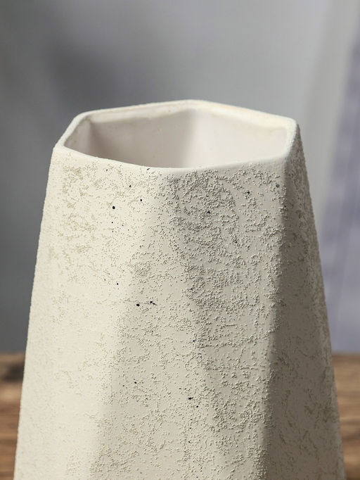 Ваза для цветов «Бэрри», грани, 18.5×11 см, d=7.5 см, керамика, белая