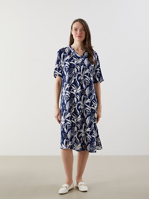 V Yaka ?i?ekli A Kesim Elbise