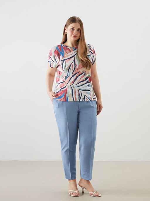 Bisiklet Yaka Desenli Kad?n Ti??rt