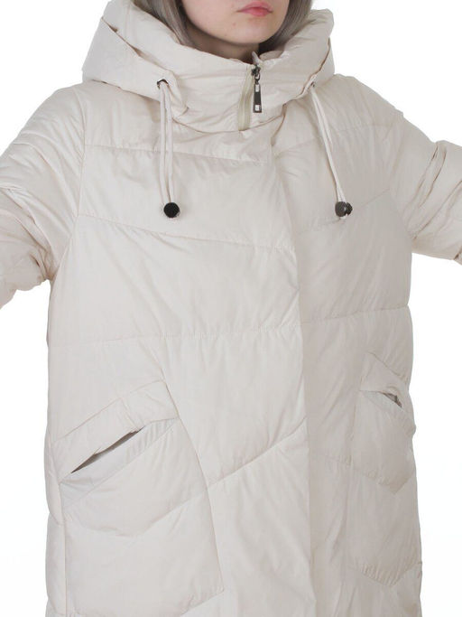 8806 MILK WHITE Пальто зимнее женское (150 гр. холлофайбер)