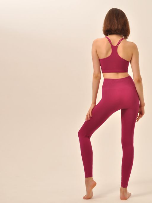 Спортивный топ на тонких регулируемых бретелях - My фото 20