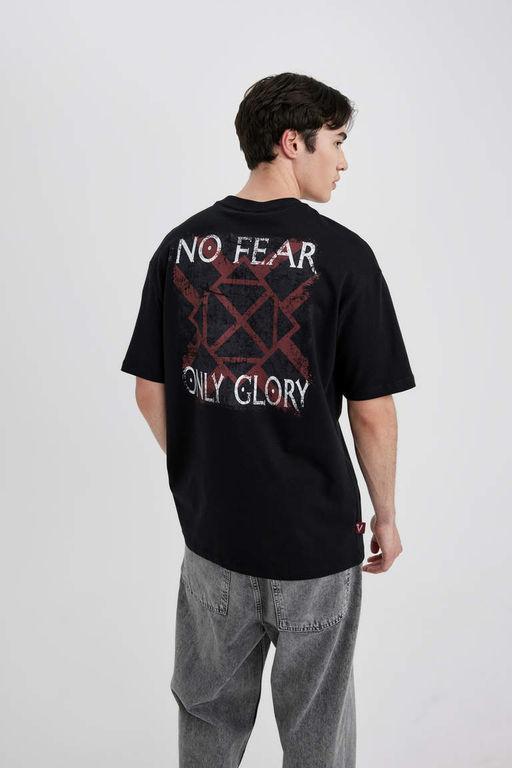 Футболка Vikings Valhalla Comfort Fit с круглым вырезом и короткими рукавами