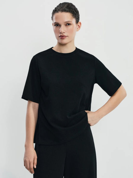 Футболка с люрексом и разрезами / Zarina