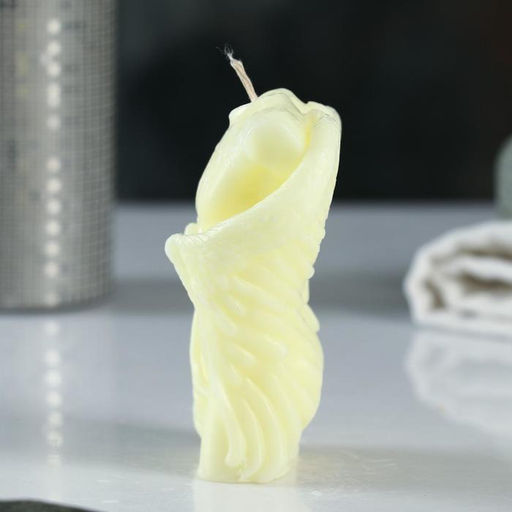 Фигурная свеча "Торс мужской с крыльями" молочная, 10см