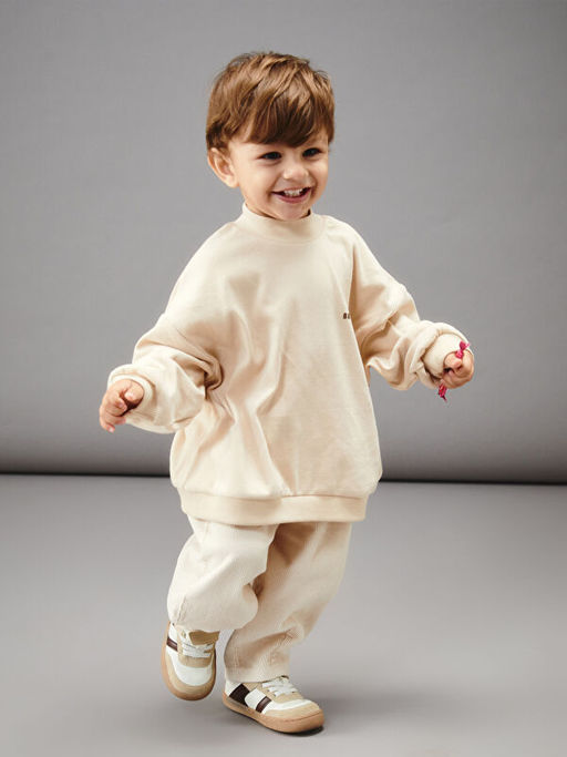 Dik Yaka Erkek Bebek Sweatshirt ve Pantolon