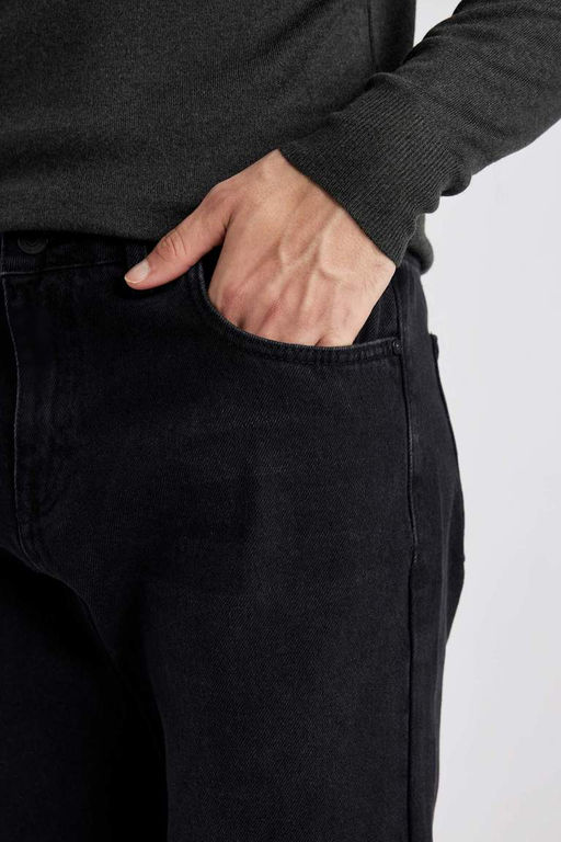 Джинсовые брюки прямого кроя с нормальной талией и нормальной талией - Defacto фото 4