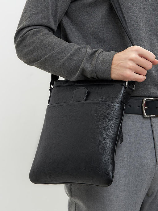 Мужская кожаная сумка Richet 1603LN 831 Черный