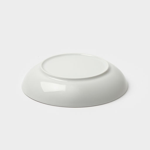 Набор фарфоровой посуды «Классический», 24 предмета: тарелка плоская d=17.5 см, d=20 см, тарелка глубокая 700 мл, d=20 см, кружка 300 мл