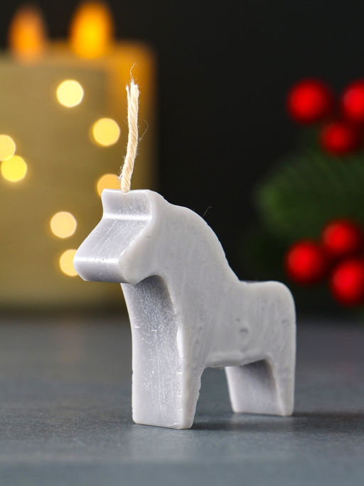Цена за 2 шт. Декоративная свеча новогодняя «Лошадка мини», 55×50 мм, серый