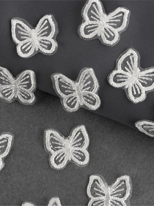 Цена за 2 шт. Аппликация для одежды «Бабочка», текстильная, 2.5×2.5 см, 10 шт., белая