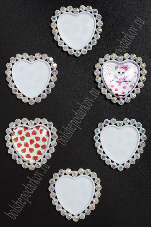 Крышечка со стразами радужными "Сердечко" (10 шт) SF-3798, белый
