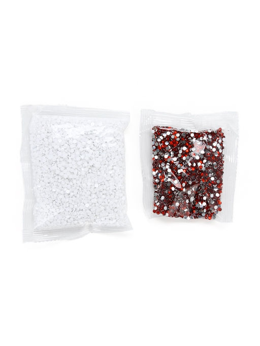 Алмазная мозаика на фигурке с полным заполнением Медведь с сердечками