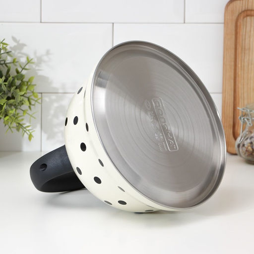 Чайник со свистком из нержавеющей стали Доляна «Горошек», 2.8 л, цвет айвори