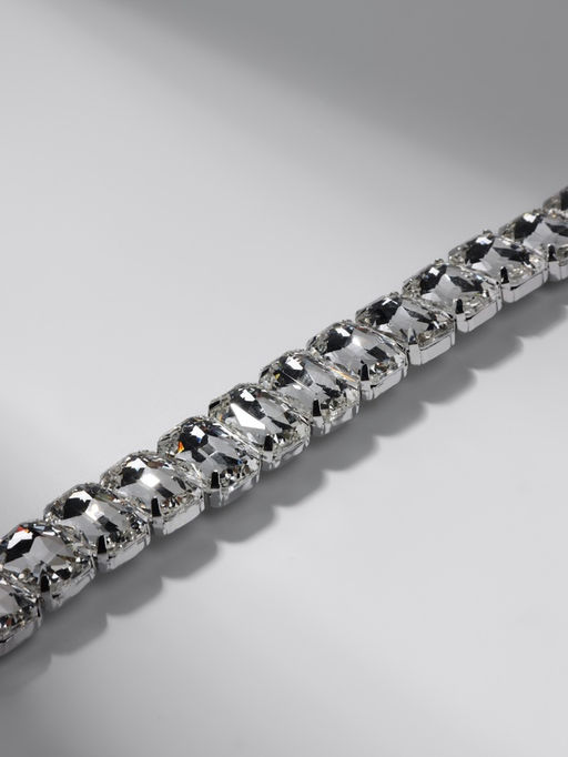 Чокер-колье Сияние соло, цвет белый в серебре, 36 см