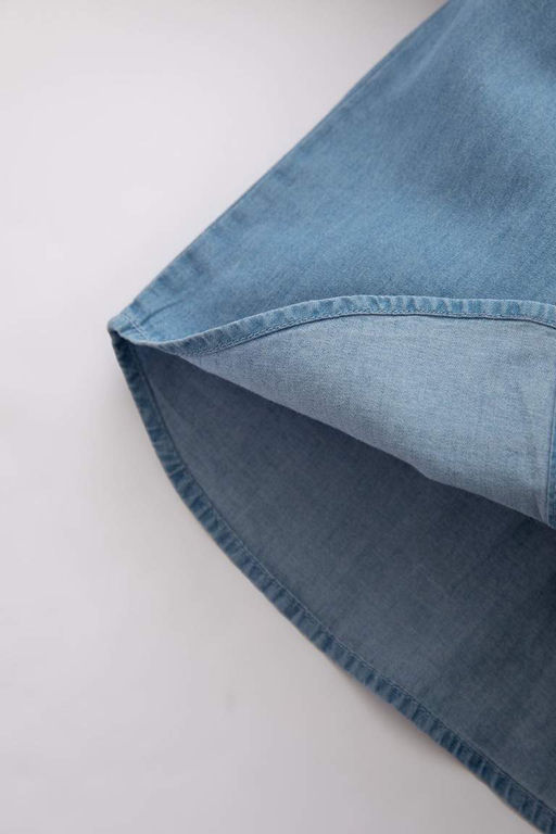 Джинсовая рубашка с длинными рукавами и принтом на спине для маленьких мальчиков - Defacto фото 8